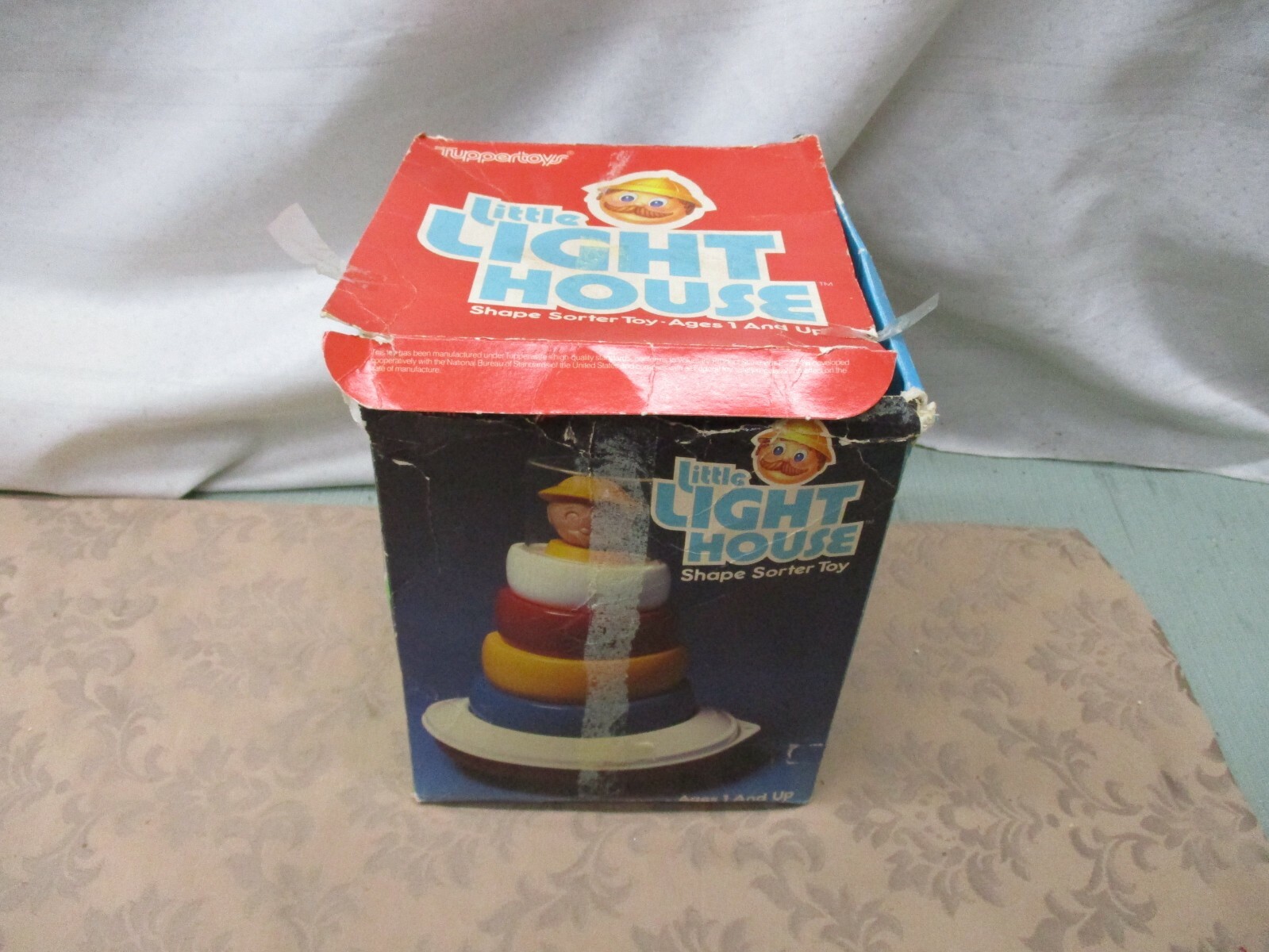 Vintage Tupperware CHILDRENS Tuppertoys Little Lighthouse Shape Sorter Bath Toy
