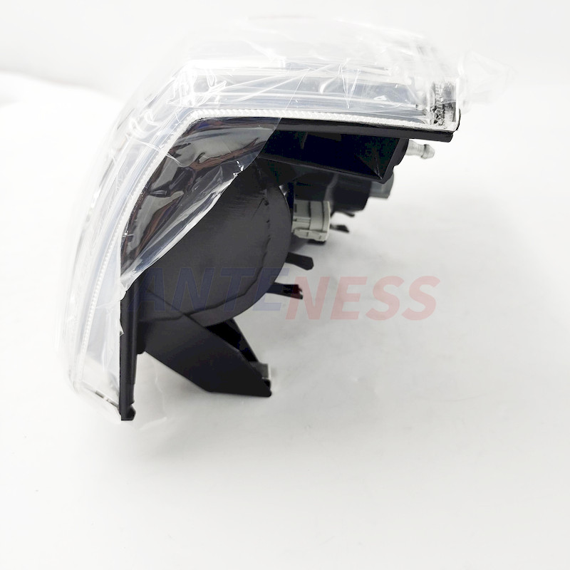 81550-04210 Tail Light Assembly Right Passenger Side For 2020-2021 Toyota Tacoma