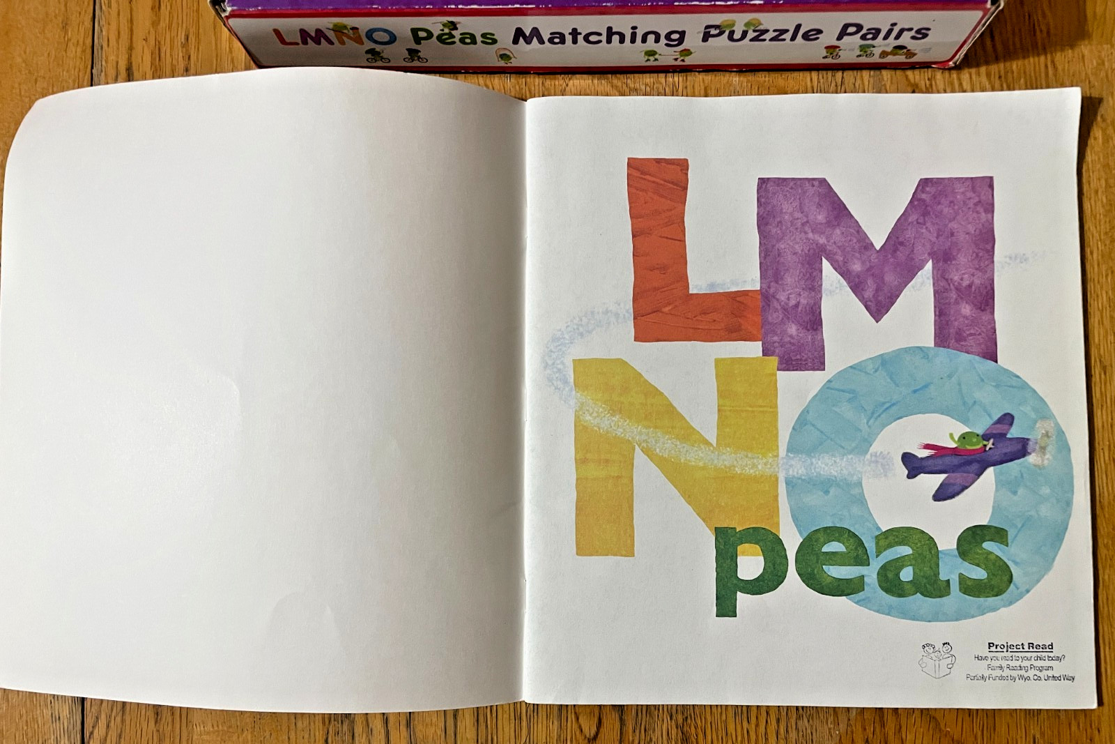 Scholastic LMNO Peas Matching Puzzle Pairs Alphabet Numbers 72 Pieces w/Book