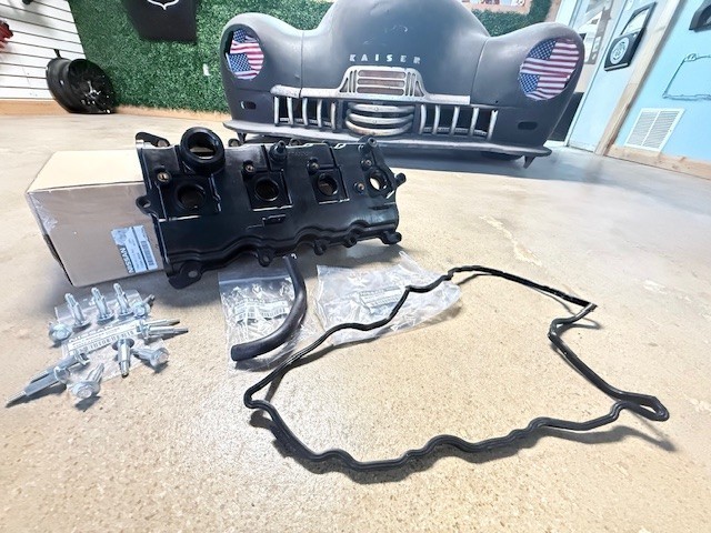 (1) Genuine Valve Cover kit 07-13 Nissan – same as dealer (15 items) OEM
