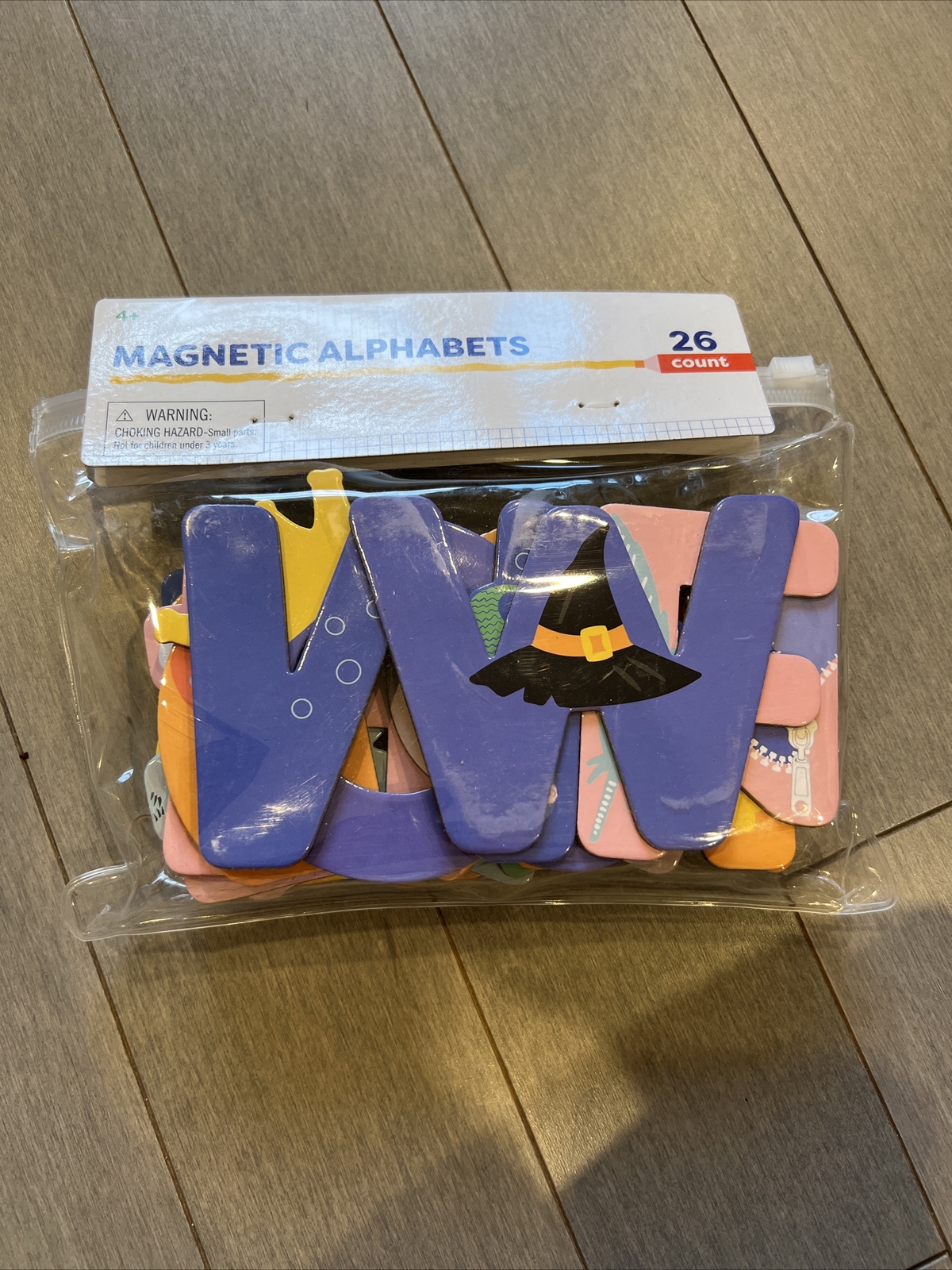 NEW TARGET Learn & Play 26 Jumbo Magnetic Letters school teacher Alphabet Kids