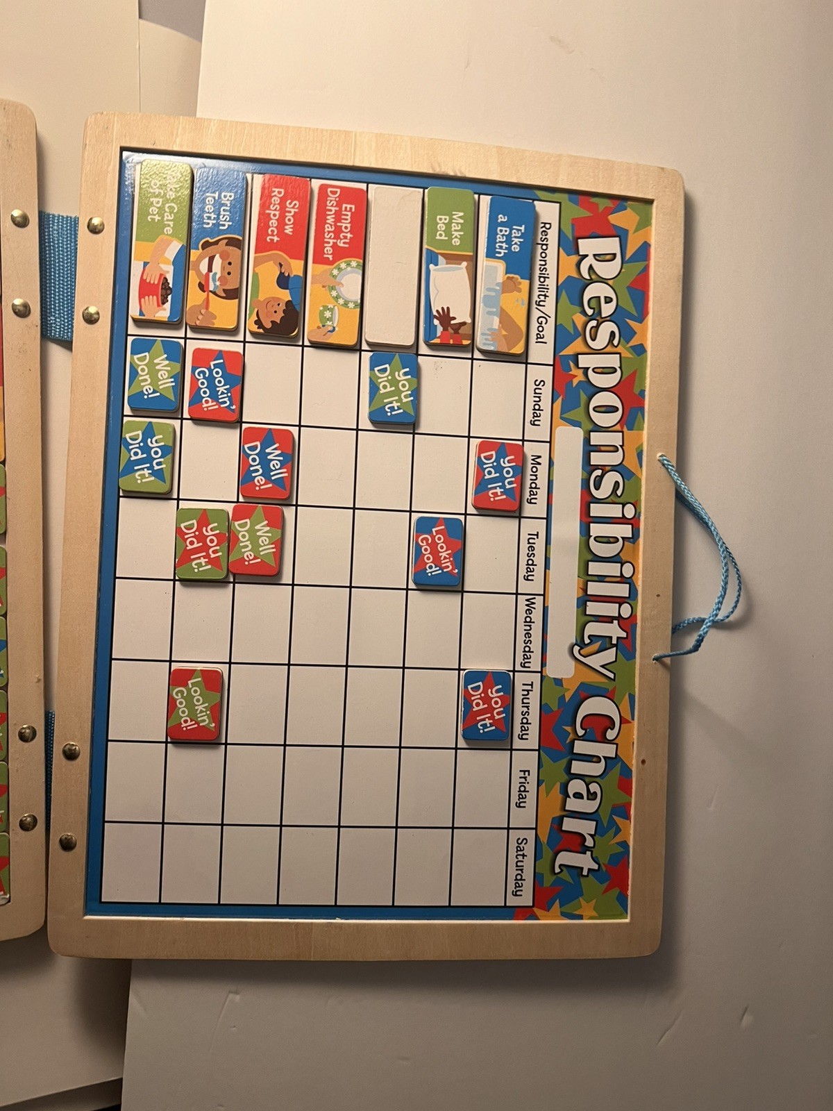 Melissa & Doug Responsibility hang magnet Chart Wood Board Learn aid -Preowned