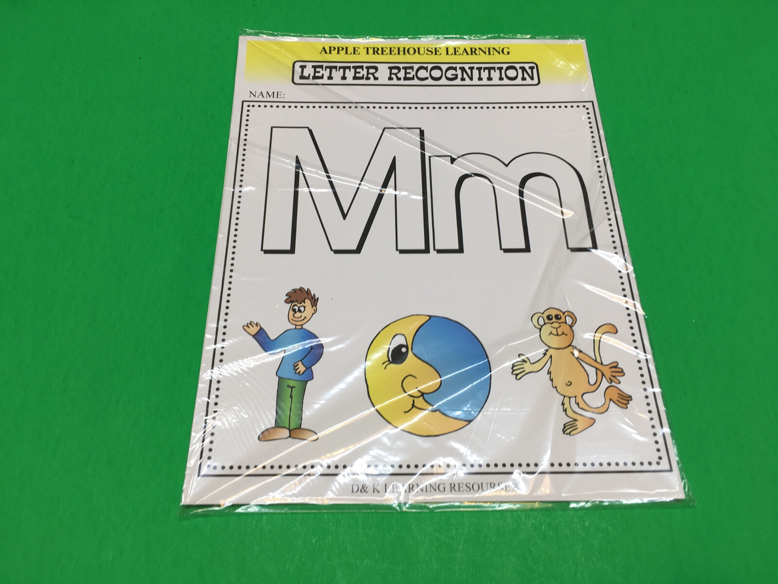 Letter Mm – Apple Treehouse Worksheets – Preschool Teaching supplies 20pgs