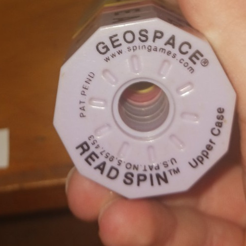 Geospace Read Spin Magnetic Educational toy Upper Case 8 pieces w/ Bag