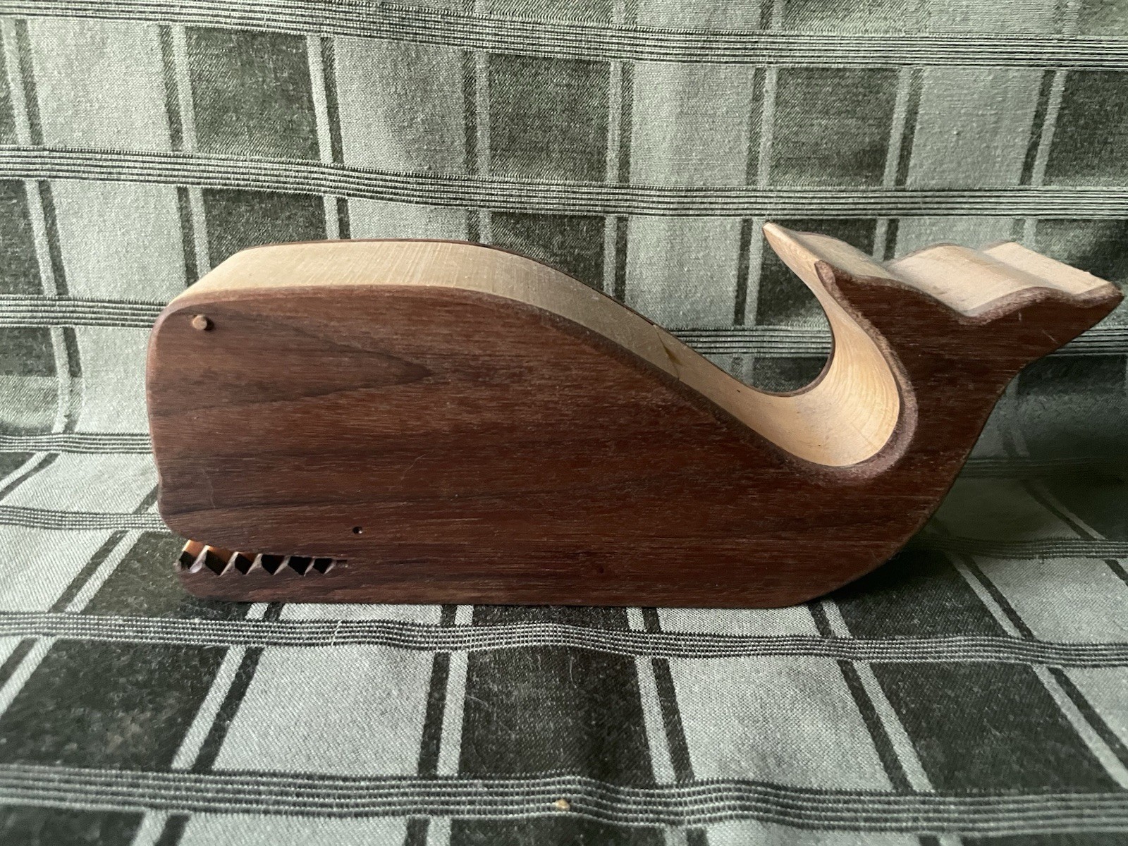 Wooden Whale 🐋 Wild Apples Box Handcrafted Gunther Keil ✨