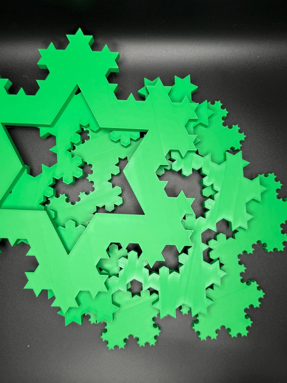 Koch Snowflakes – Fractal Curve Model, 3D Print Desk Art and Learning Tool Gift