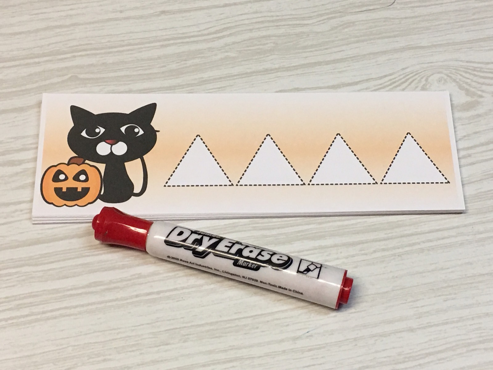 Black Cat – Shapes Tracing – Laminated Activity Set – Teaching Supplies