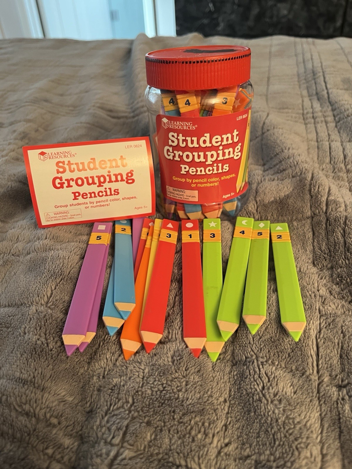 Learning Resources LER0624 Multicolor Student Grouping Plastic Pencils