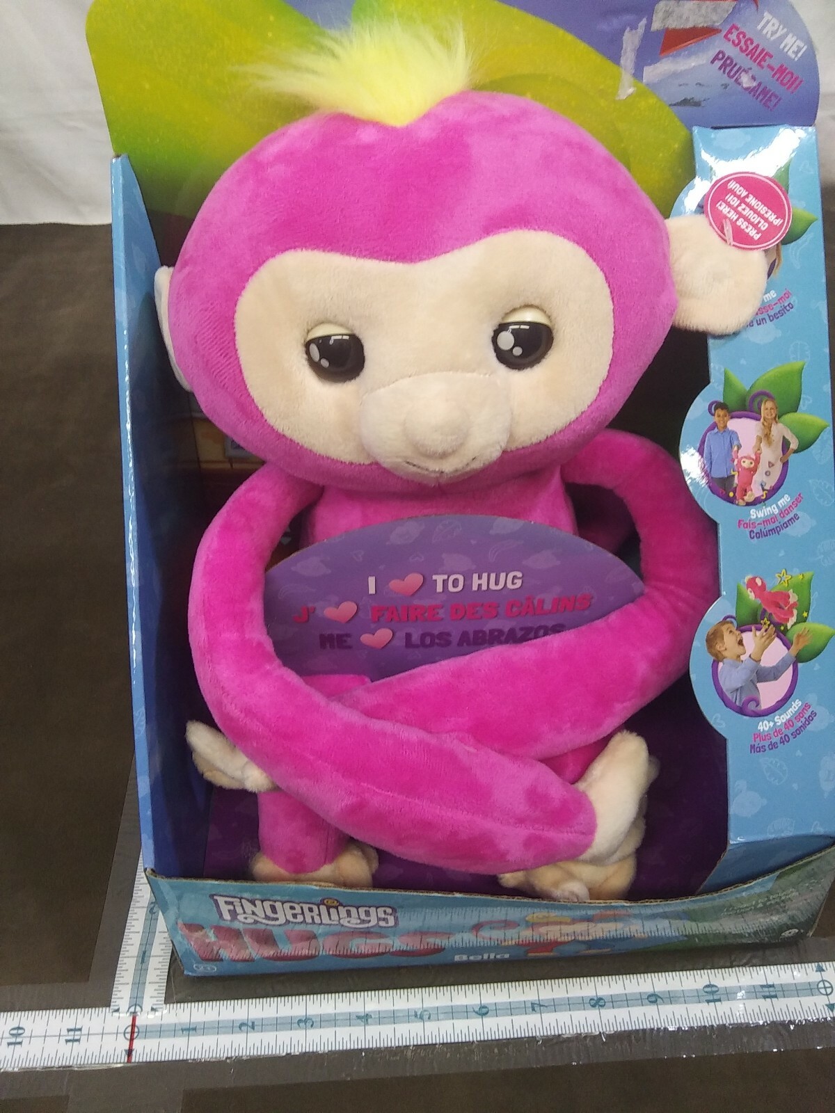 I love to hug monkey Fingerlings Hugs Bella interactive makes 40+ sounds