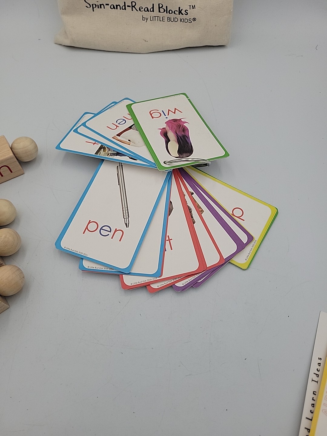 Spin-and-Read Blocks Wood Montessori Phonetic CVC Reading Blocks Flashcards /Bag