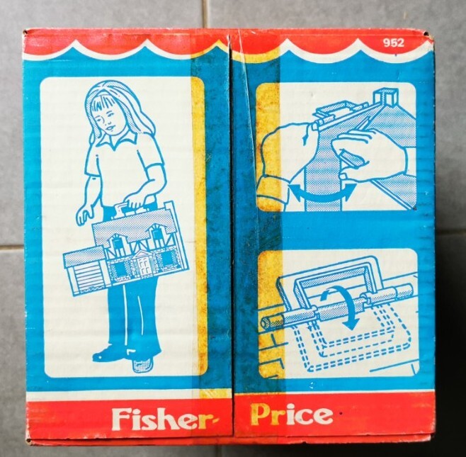 PLAY FAMILY HOUSE – LA MAISON FISHER-PRICE TOYS 1981 – NEW IN BOX