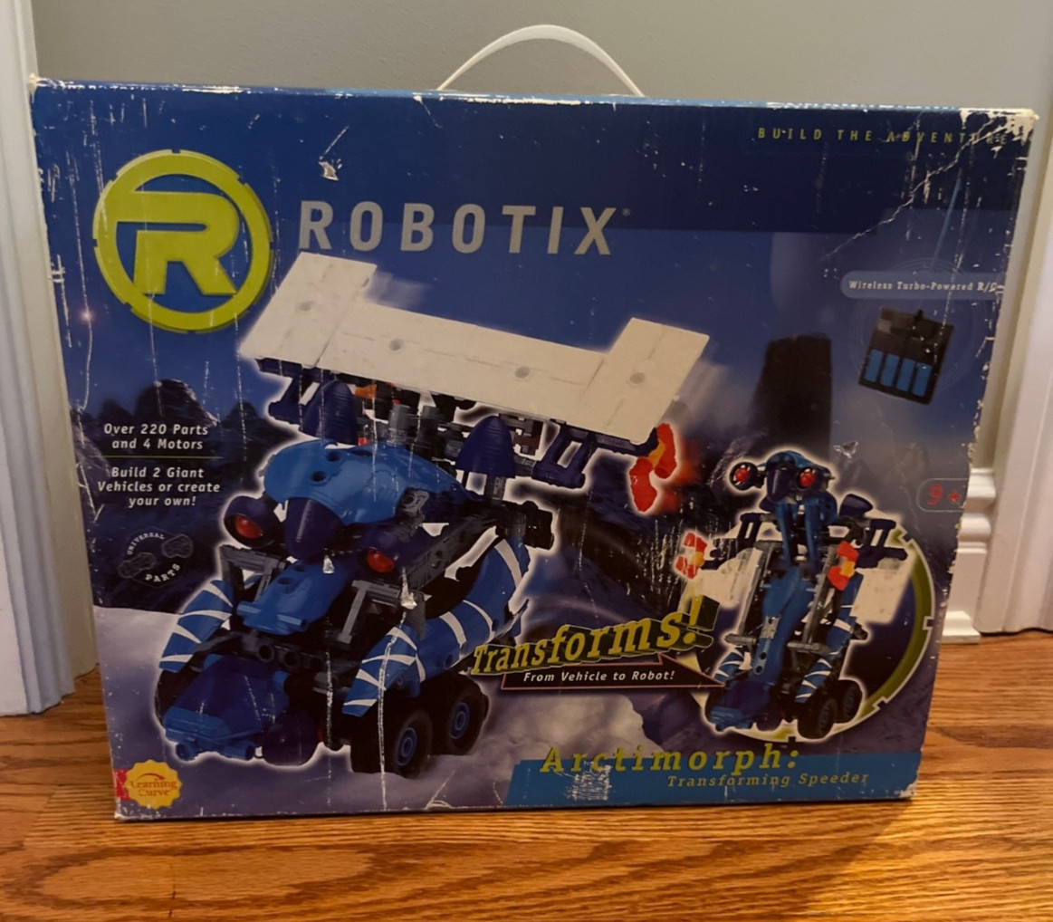 BNIB Robotix Arctimorph Transforming Speeder 220+ Parts Plus 4 Motors