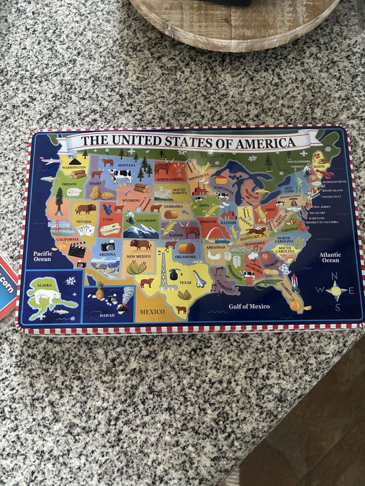 USA United States America Memory Game Wall Map Large Puzzel Stickers Storage Tin