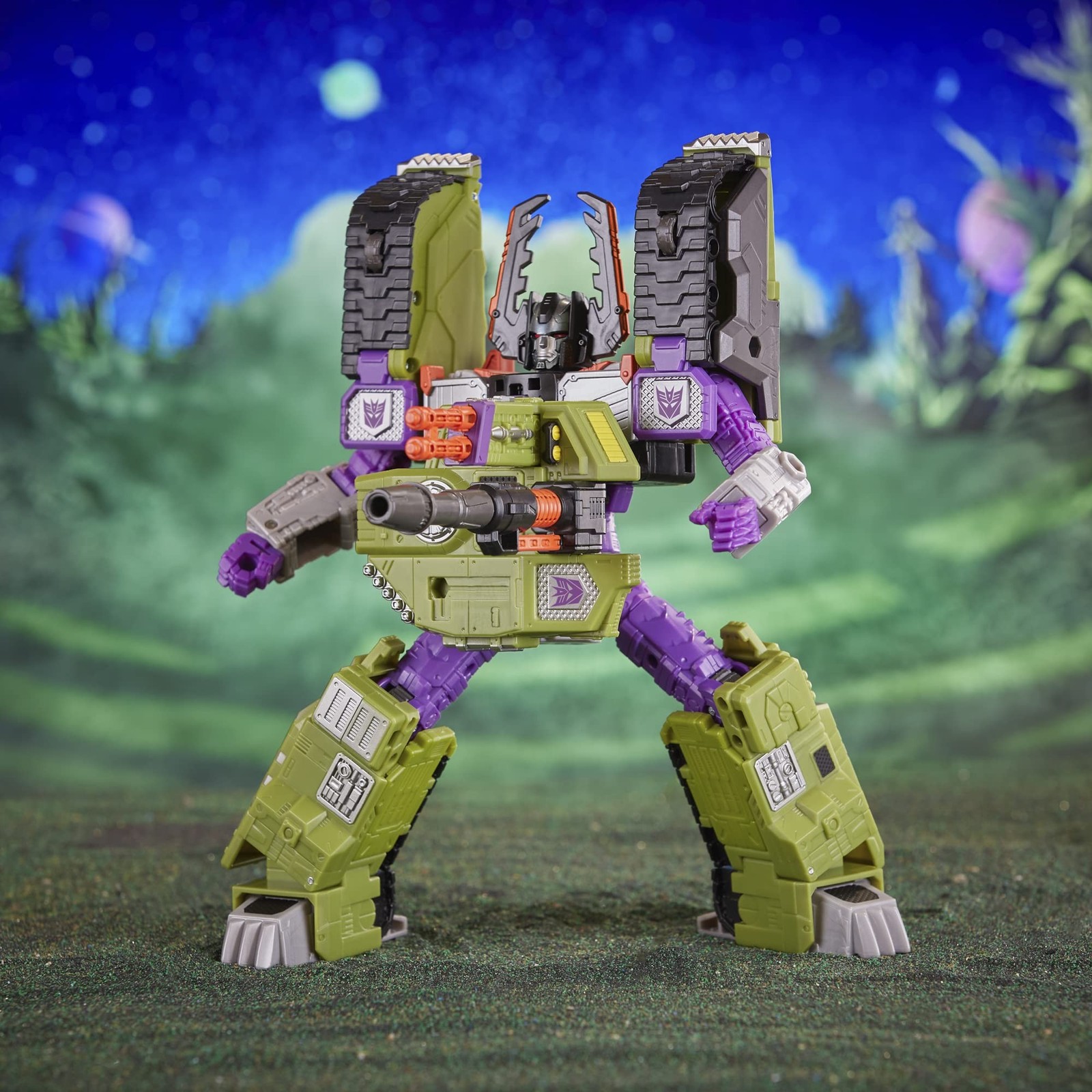 Transformers Toys Legacy Evolution Leader Armada Universe Megatron Toy, 7-inc…