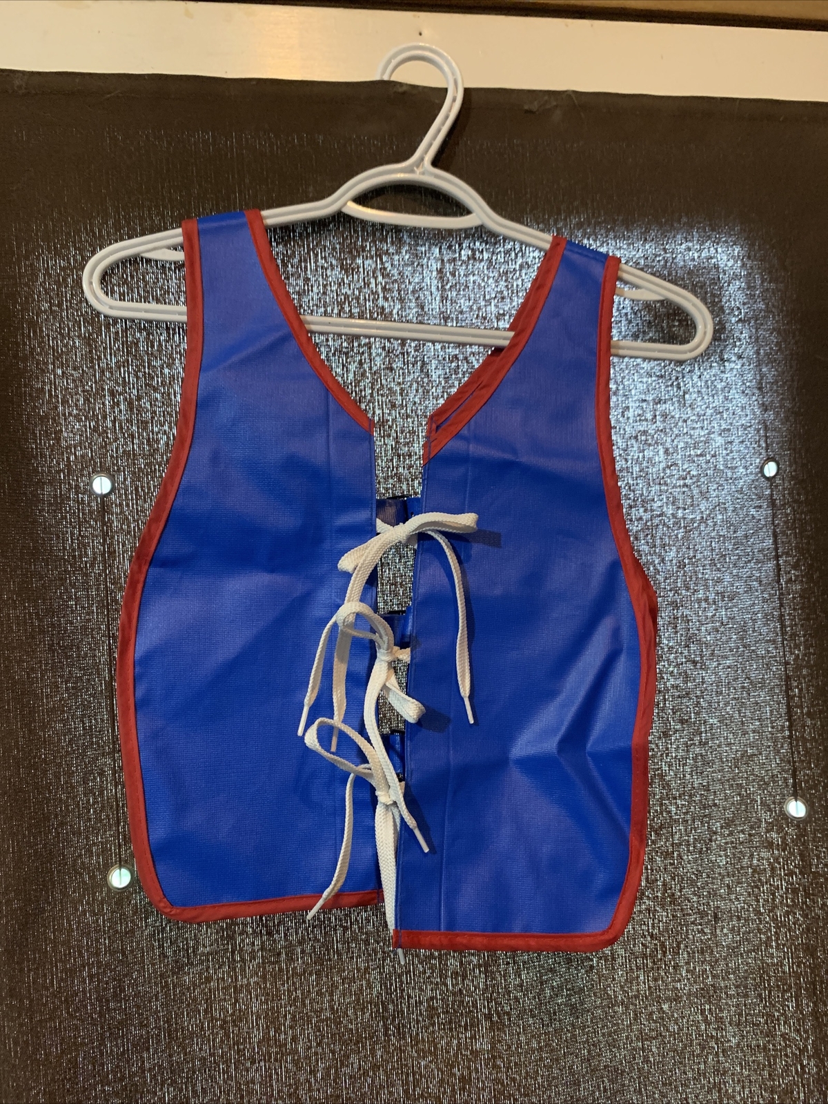 Children’s Dexterity Learning Vest, Learn To Buckle & Tie Strings Unisex # 100