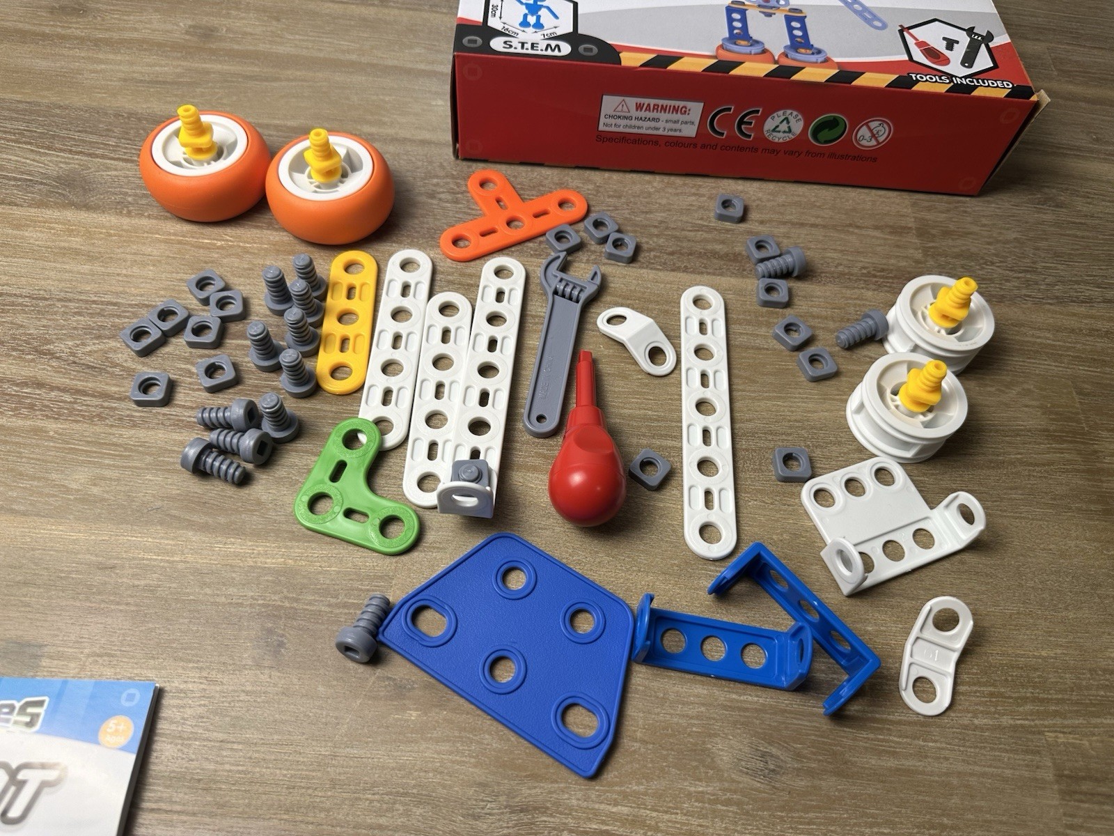Construct IT DIY Mechanical Kits Flexibles – Build A Robot