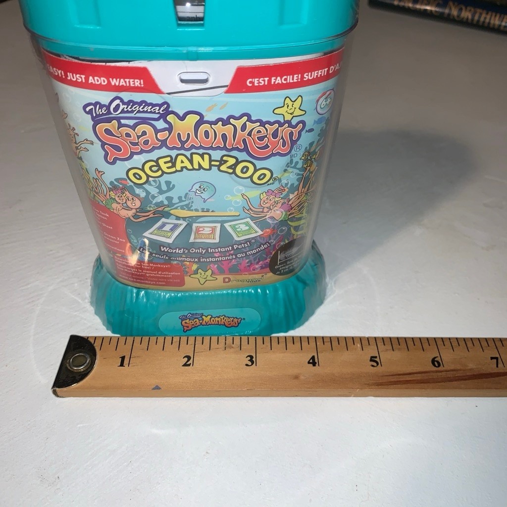Unisex Sea-Monkeys Ocean Zoo Learning Toy Teal Blue One Size