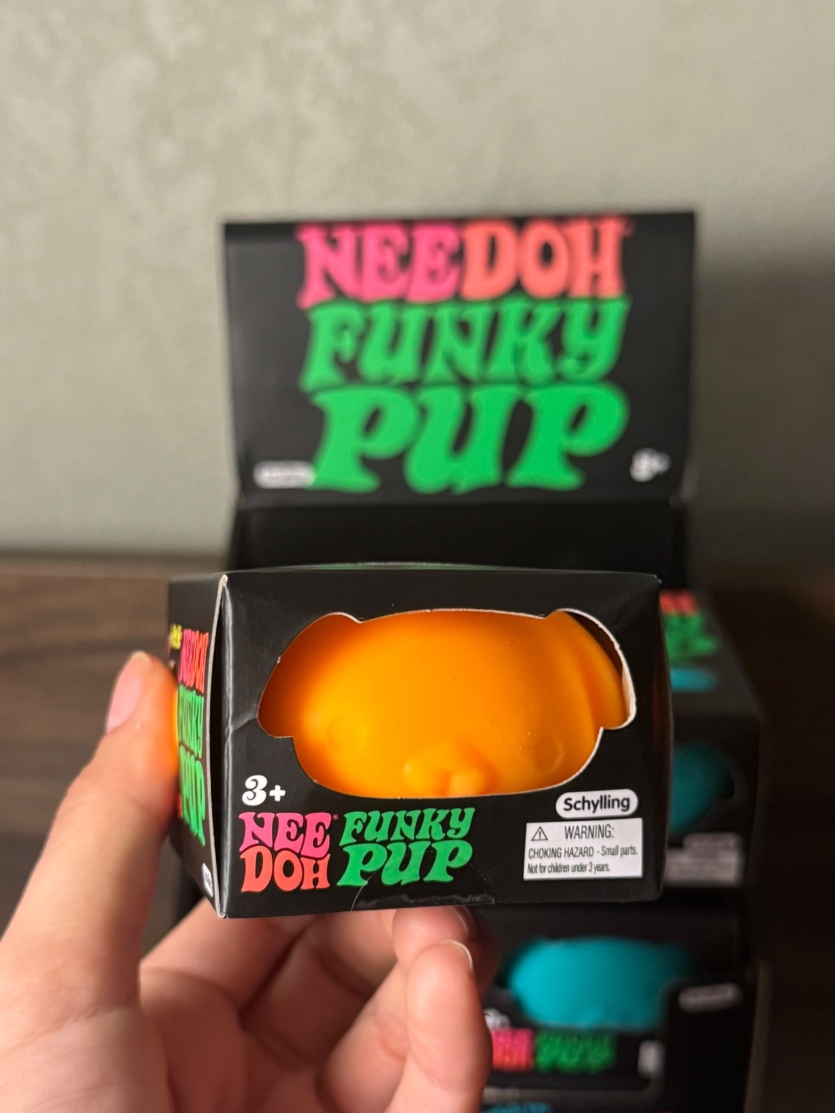 Authentic Schylling NeeDoh Funky pup – sealed NEW – ORANGE (1) VIRAL FIDGET TOY
