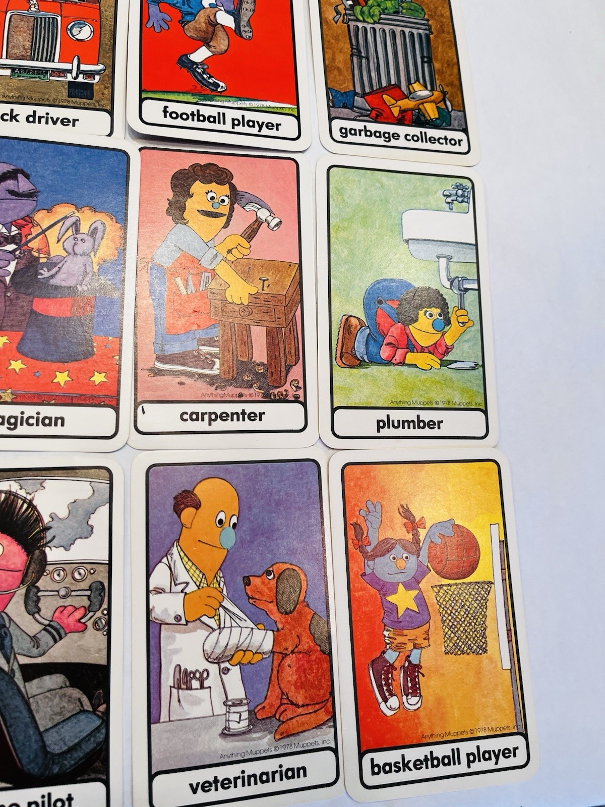 Vintage Sesame Street Guess Who Cards Preschool Learning *MISSING 1 CARD* BIN 53