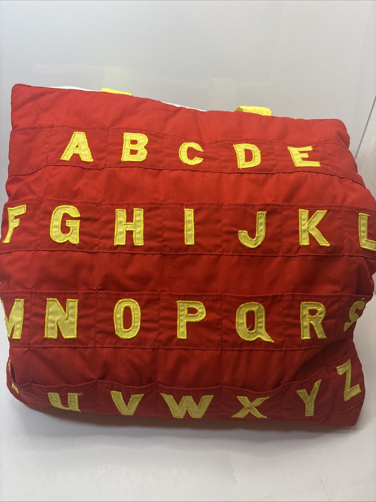 ABC Bag Pockets Play Letter Learning VTG Cloth Plush 23 Characters Zip Top