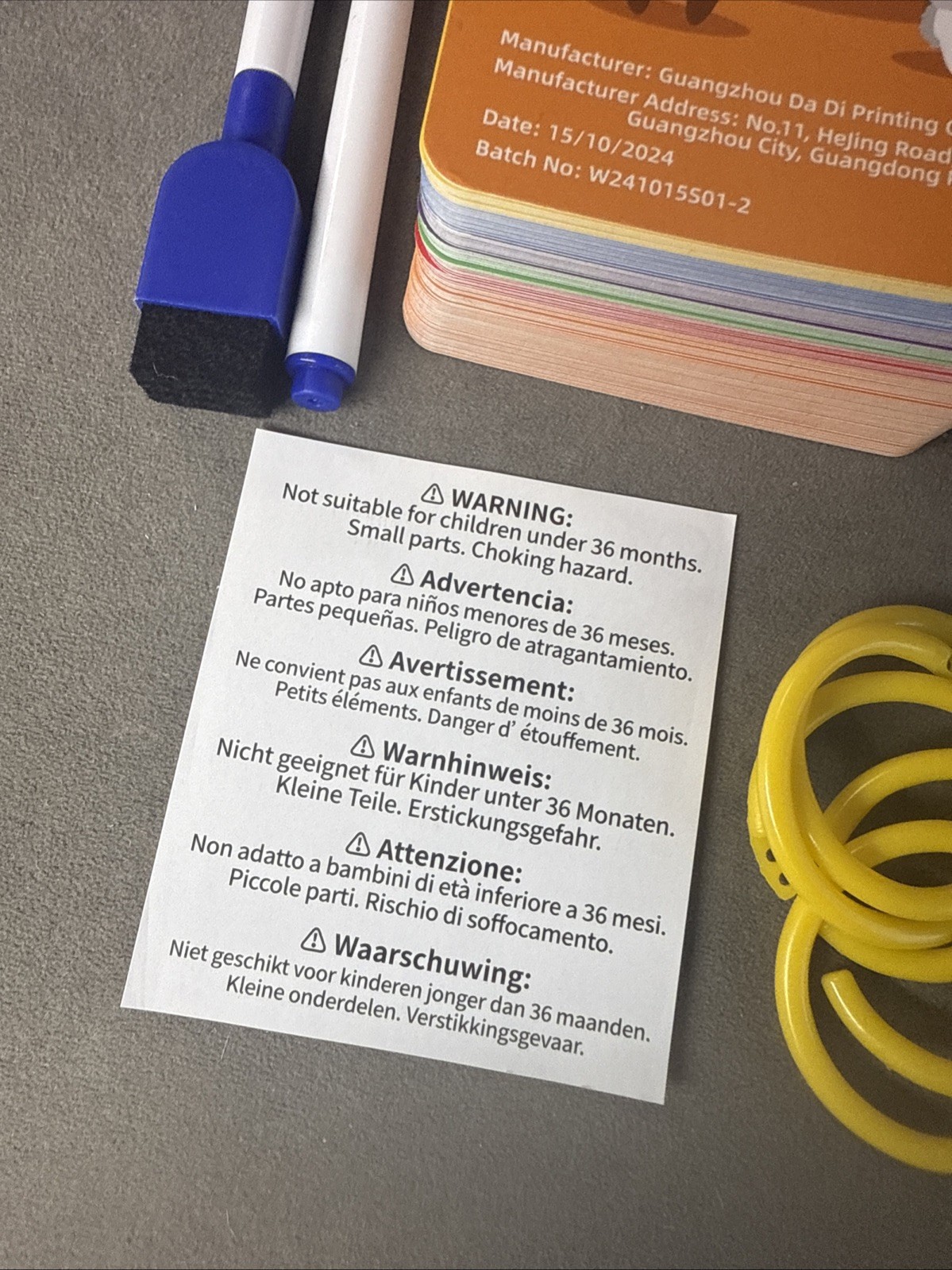 Educational Children Basic English 100 Flash Cards Set W/ Markers And Hangers