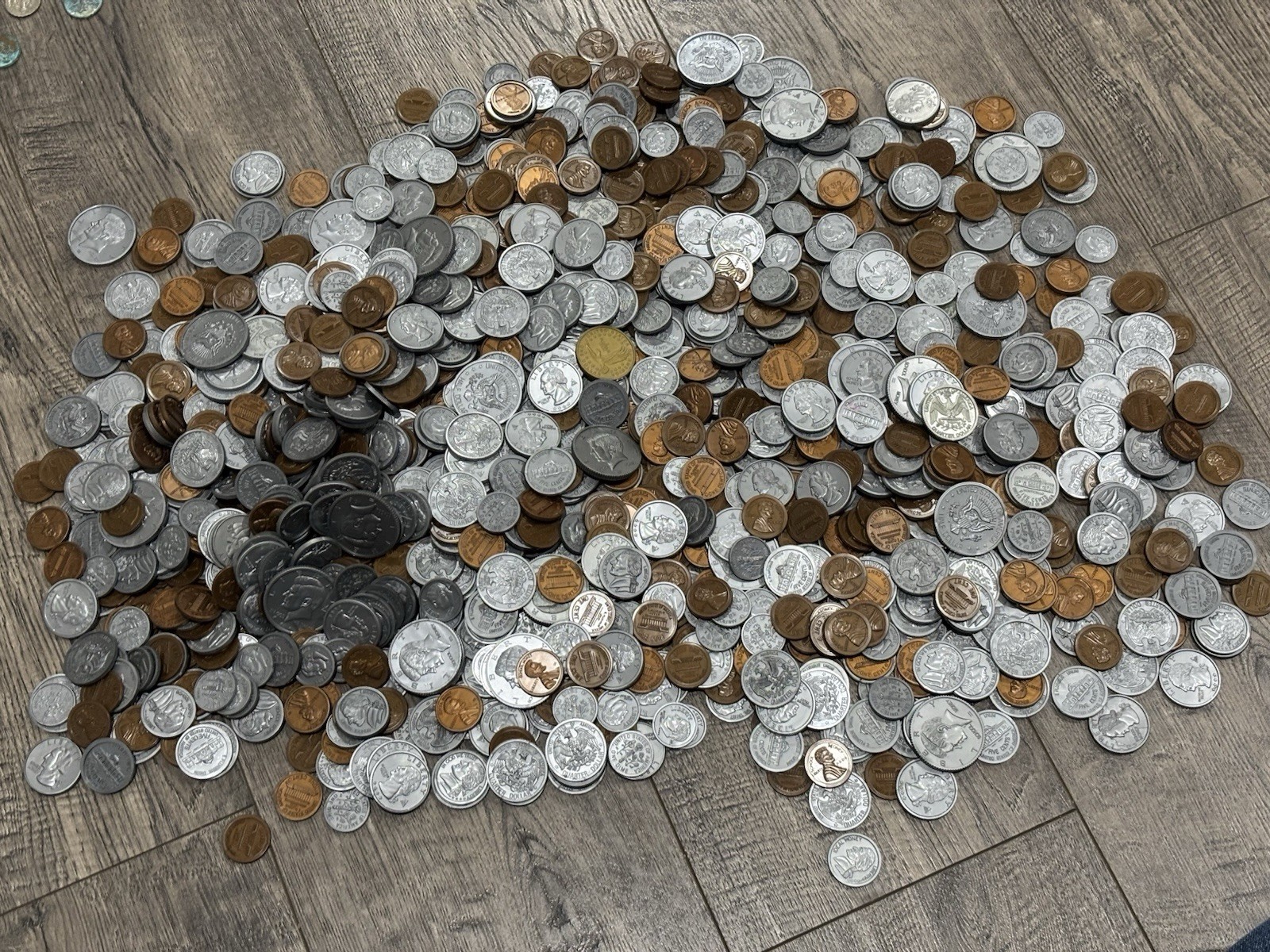1.5lb+ Lot Of Plastic Coins Play Money Pennies-Half Dollars Educational
