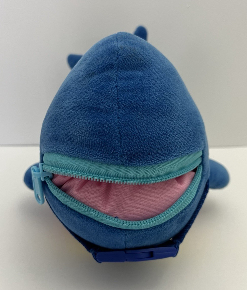 2021 Buckle Toys BLU the WHALE Plush 8” LEARN to BUCKLE Development Stuffed Toy
