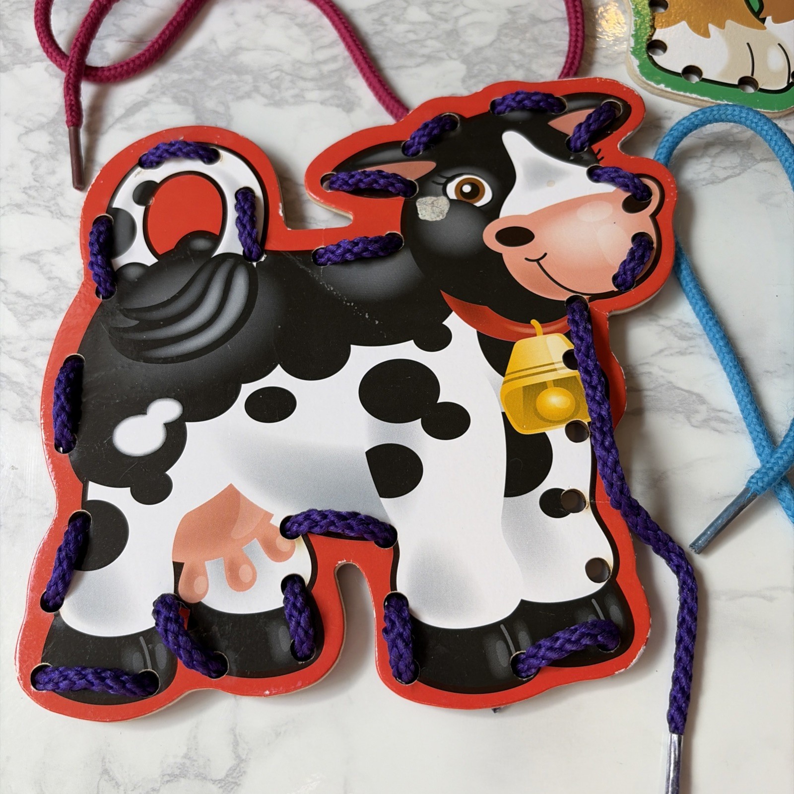 Melissa & Doug Farm Animal Lace & Trace Wooden Lacing Cards 8 Cards 4 Laces