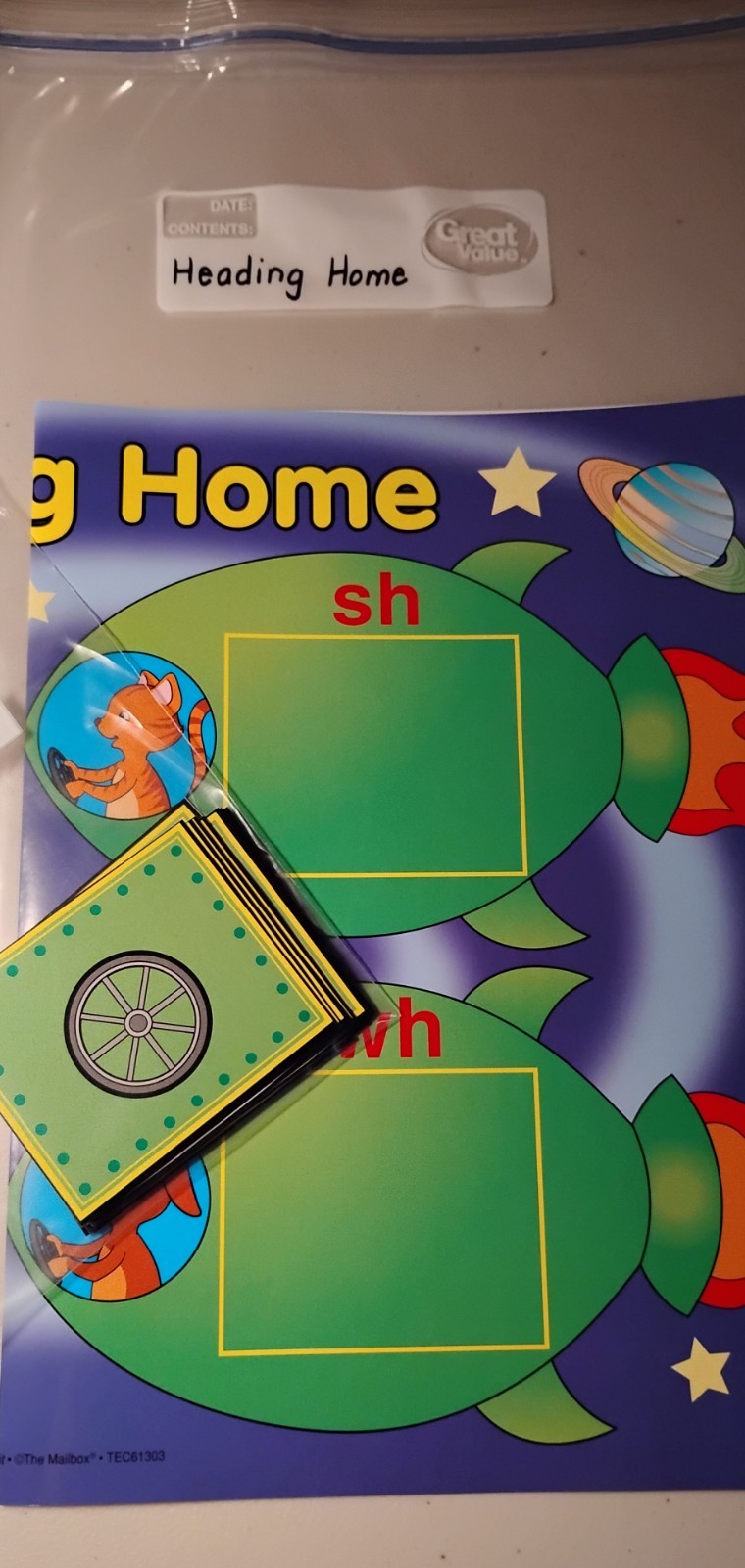 Education Center Theme Kits Penguins/ Solar System for Gr. 1-Laminated /LikeNew!