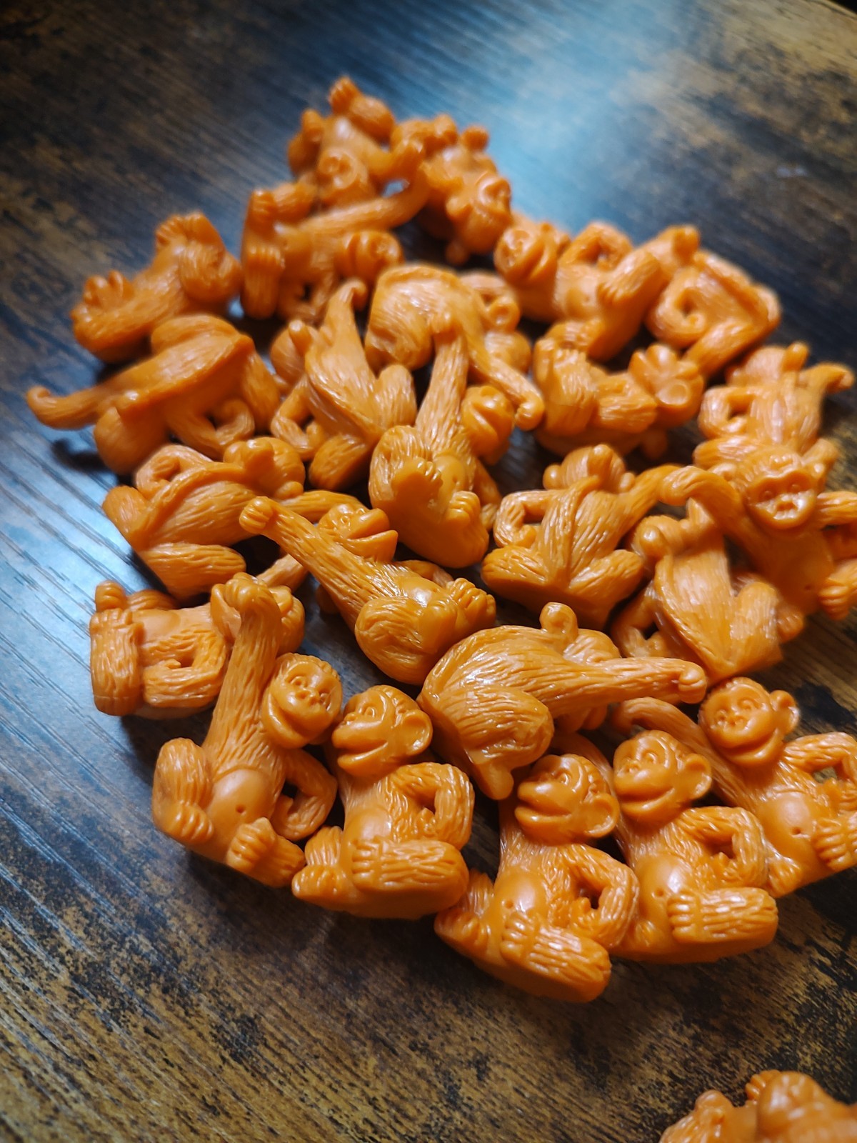 Vintage Lakeshore Learning Orange Counting Monkey Figures Set Of 25 Bundle