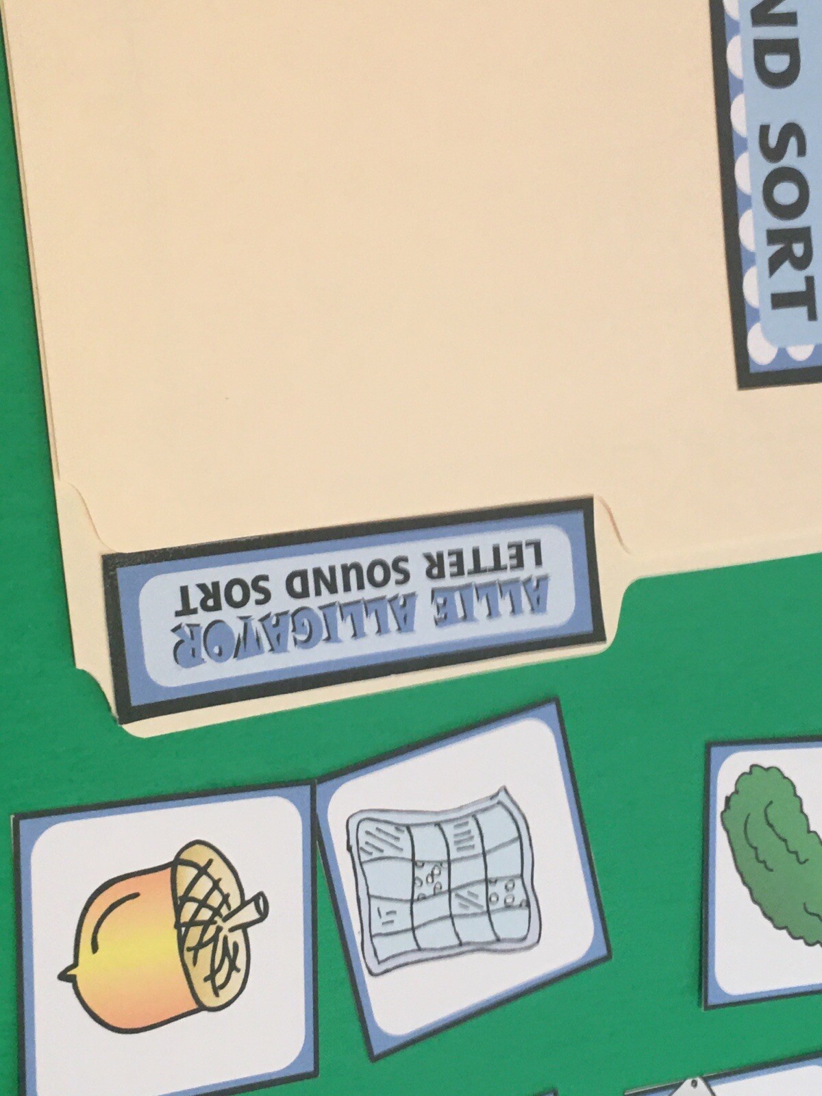 Allie Alligator – Letter Aa – DIY File Folder game – Printed / Uncut