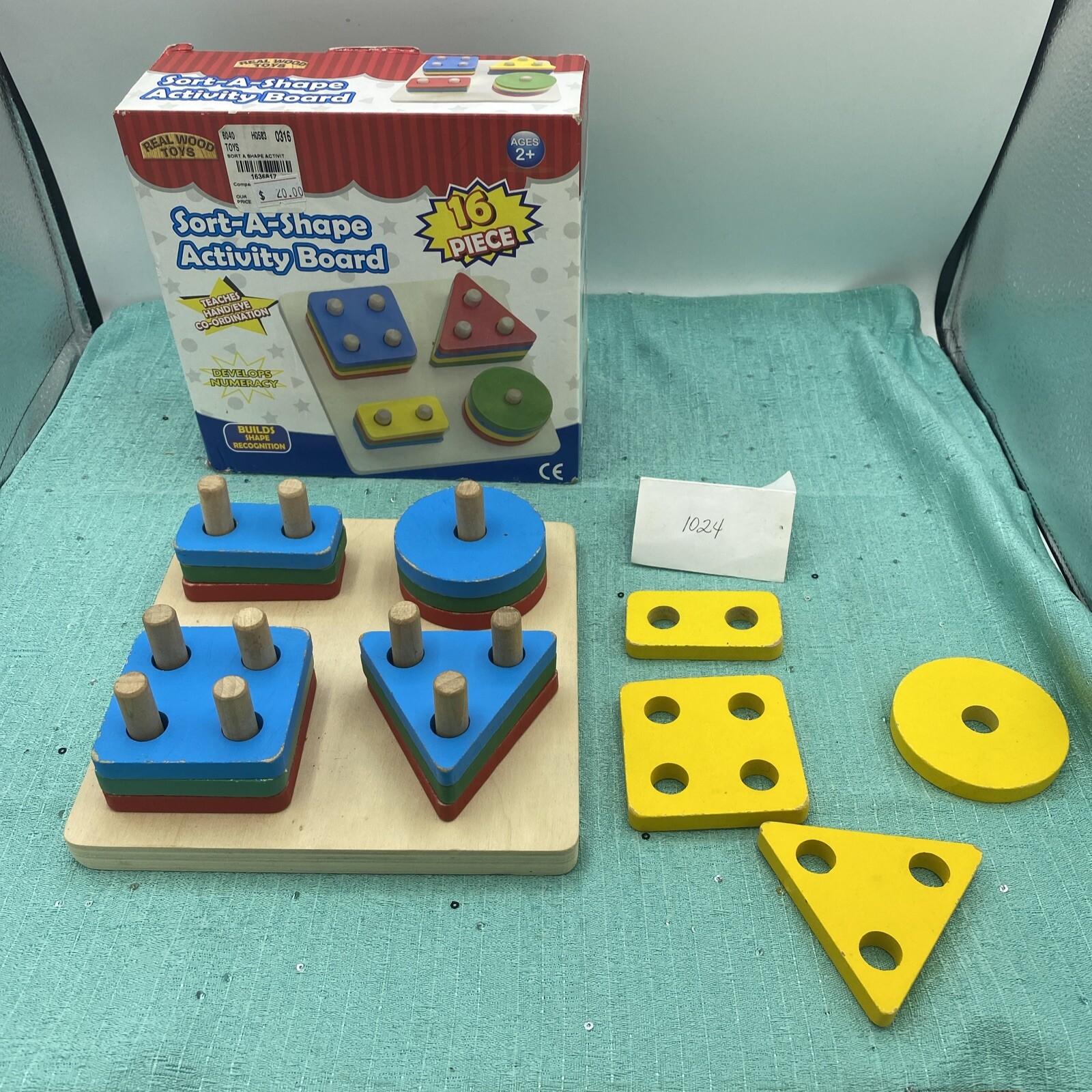Vintage REAL WOOD TOYS Sort-A-Shape Activity Board Developmental Game