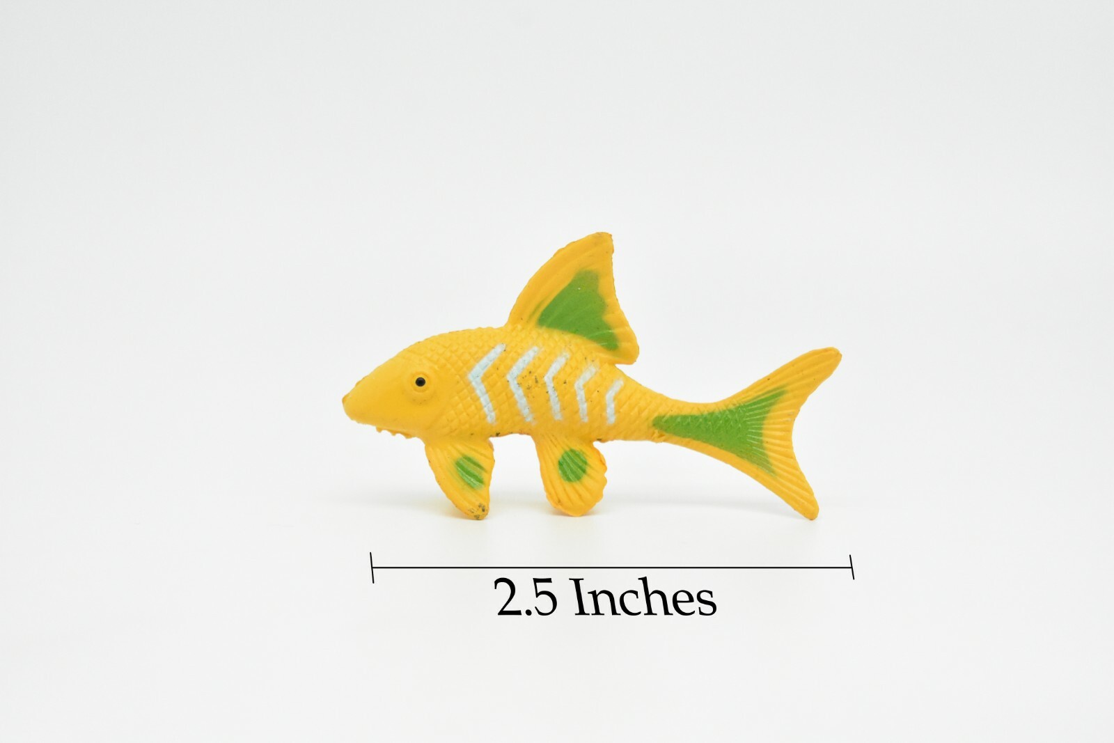 Fish, Coral, Realistic Plastic Yellow Tropical Fish Model, CWG135 BB28 2 1/2″