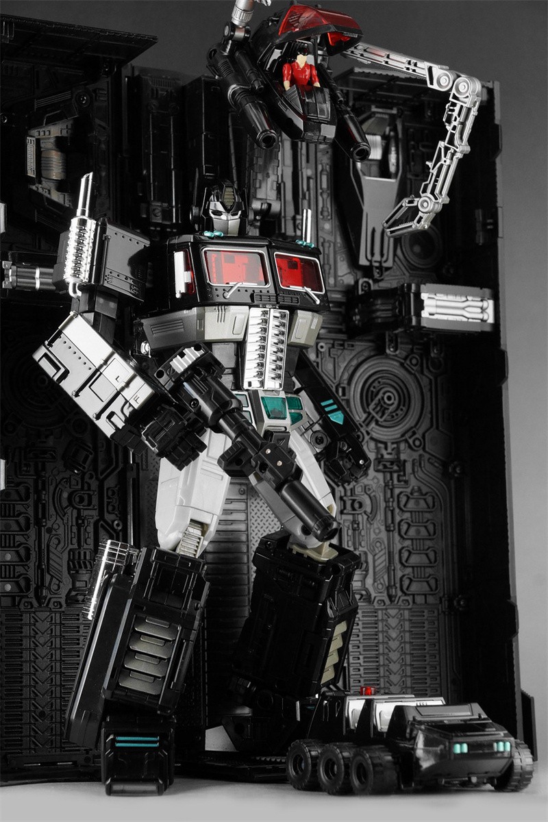 MP10B Dark Optimus Prime MP-10B Carriage K MP Master Transform Model Toys