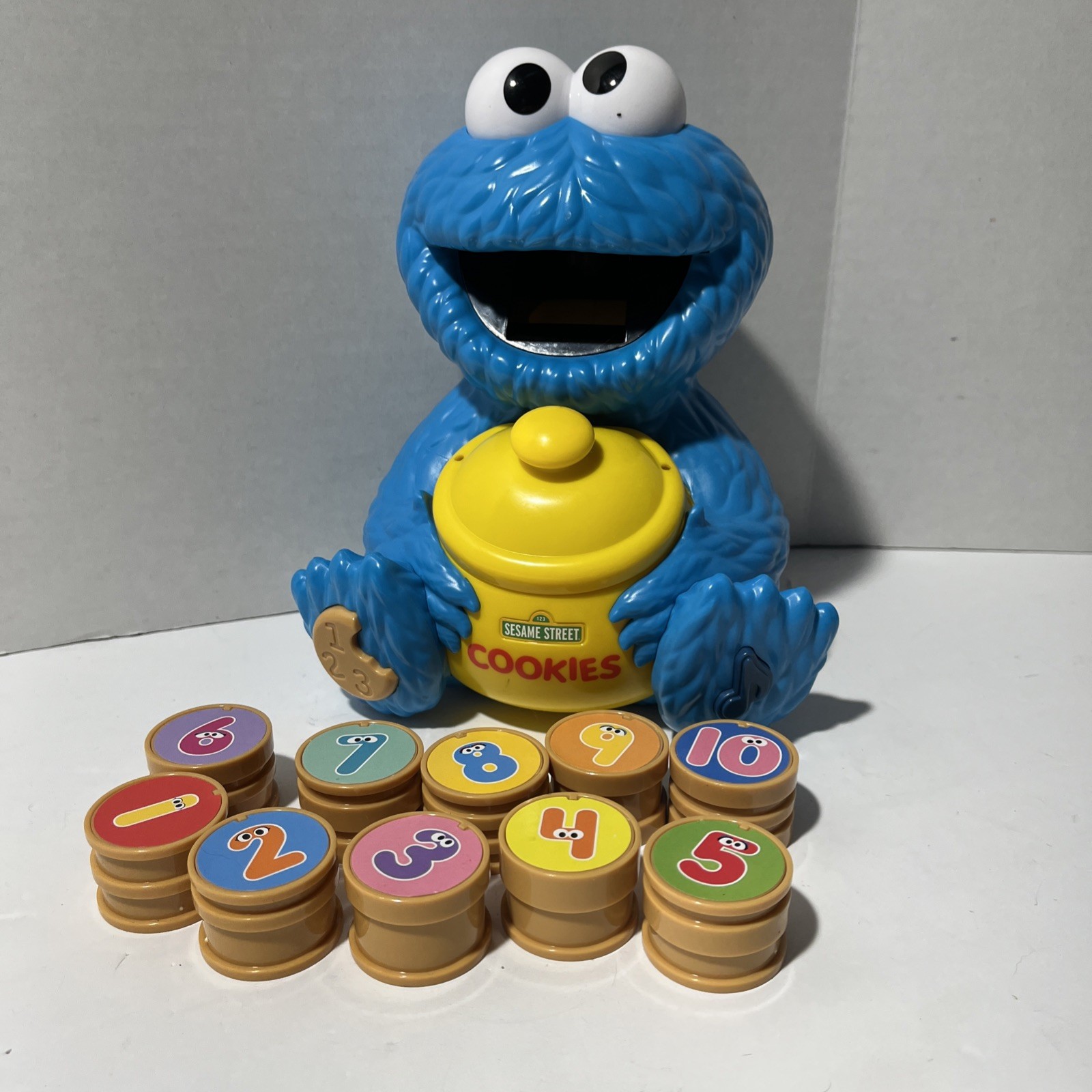 SESAME STREET Cookie Monster Counting Jar Tested Educational Math Learning Toy