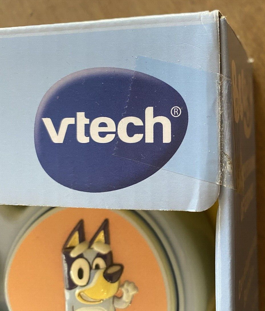 VTech Bluey’s Book of Games, Interactive Pretend-Play Book for Preschoolers