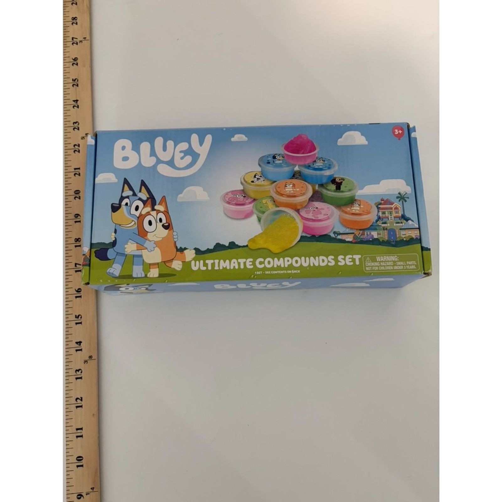 Bluey Ultimate Compounds Set, 25 Pack of Scented Glitter Slime, Resealable Conta