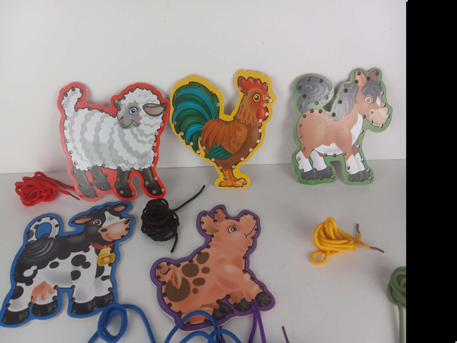 5 piece Farm Animal Lacing Board Education Manipulatives with colorful laces