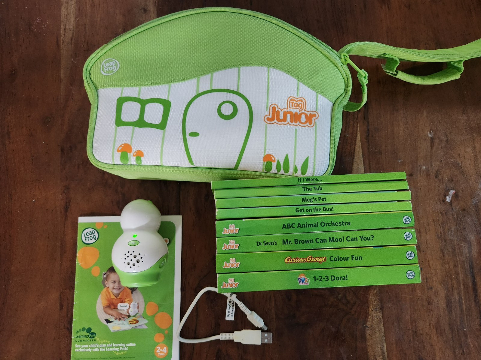 LeapFrog Tag Junior Book Pal Green Reader Lot 8 Books Carrying Case USB Cable