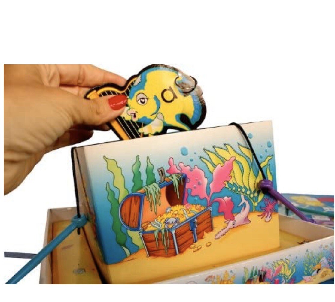 Discovery Toys ( ABC ) AB Seas Alphabet Fishing Game Educational