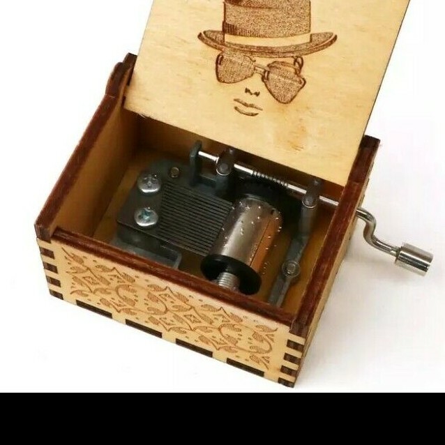 Mickael Jackson Vintage Music Box Crank Mechanism Melody Heal The World