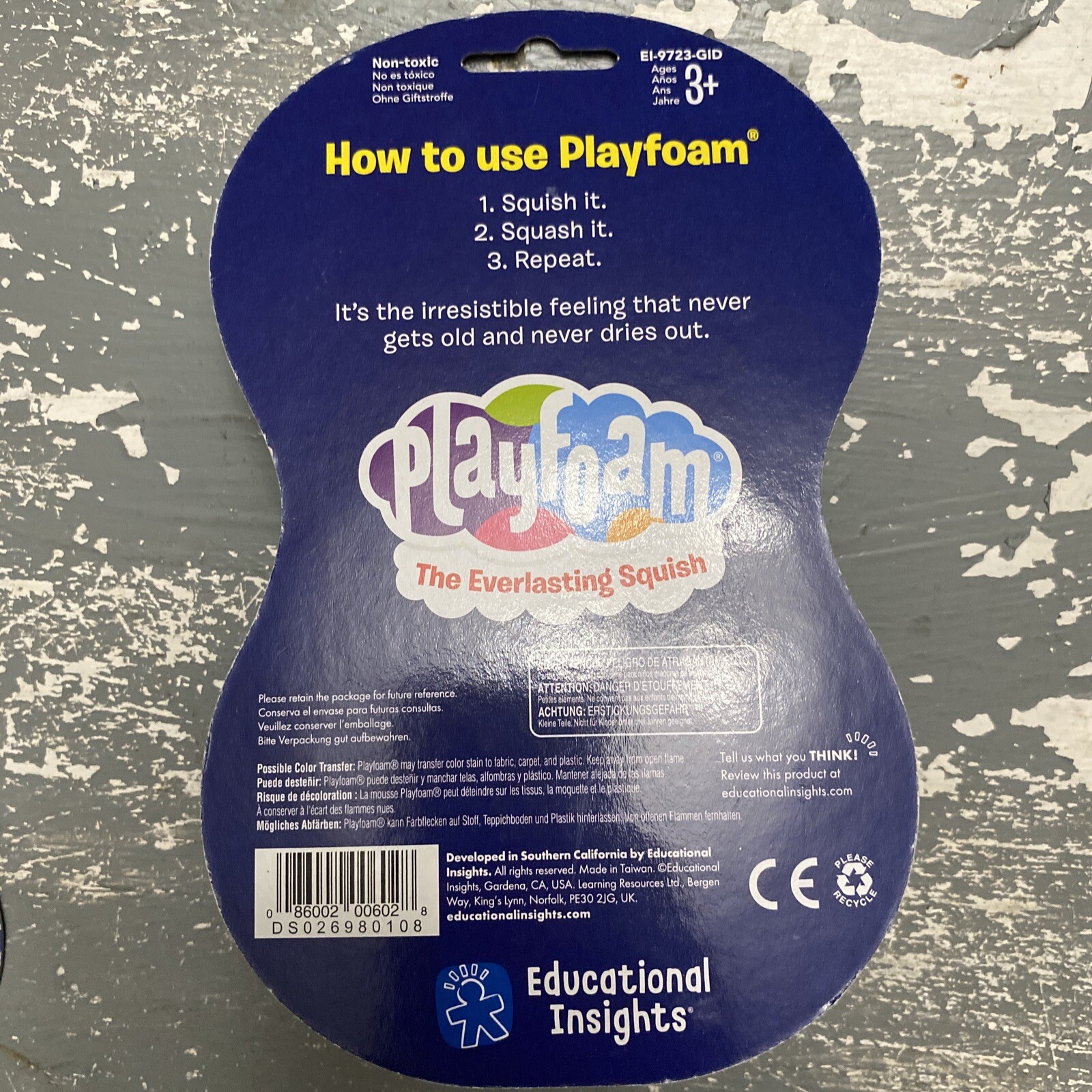 Set of 2 Play foam Glow In The Dark 1 Blue and 1 Green Playfoam New