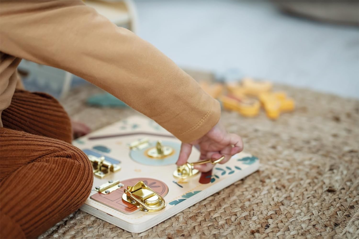 small foot Lock Motor Activity Board Safari, wooden toy with various latches, fo
