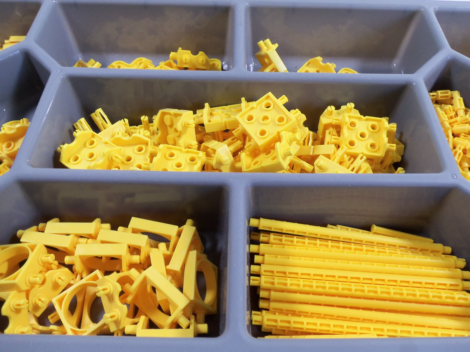 Lot of Miscellaneous Vex IQ Robot Add-On Extra Yellow Parts Robotics Educational