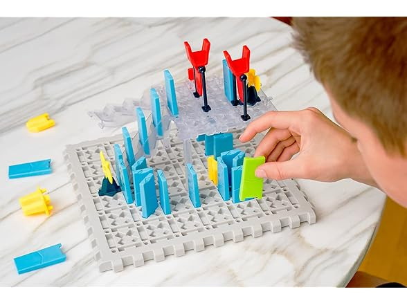 ThinkFun Domino Maze STEM Toy and Logic Challenging Puzzle