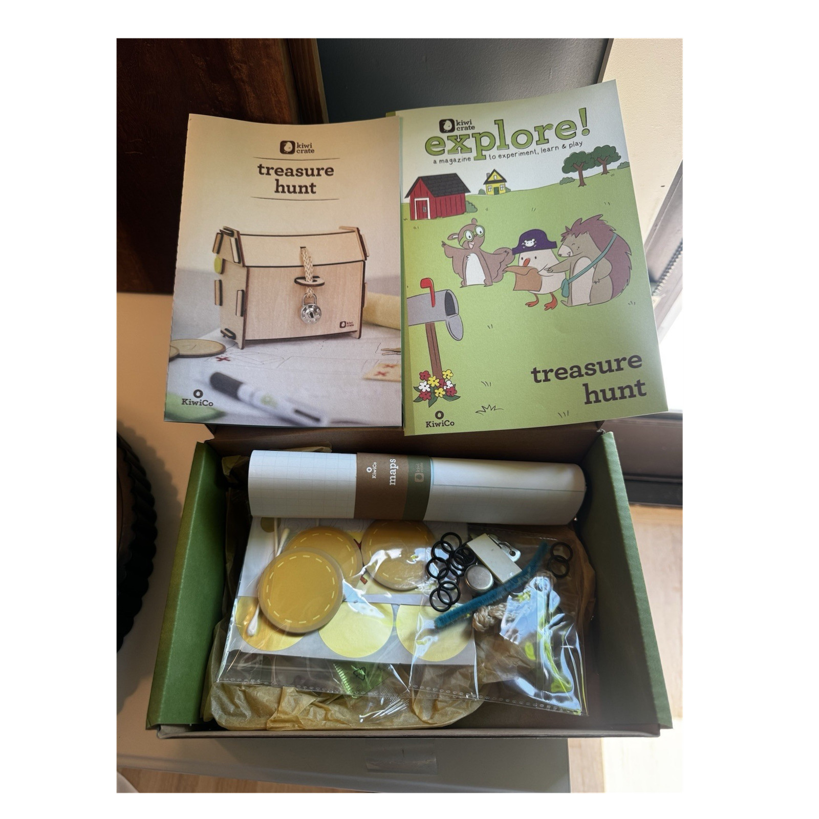 KiwiCo Kiwi Crate Treasure Hunt Educational Kit Geography Ages 5-7 Multicolor
