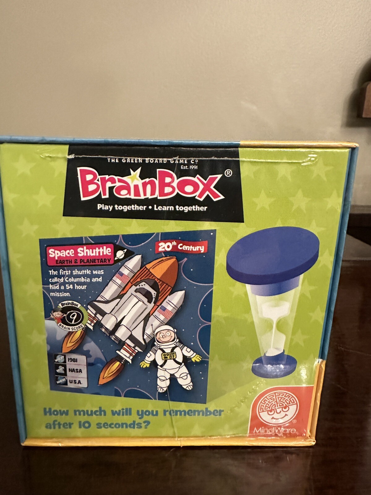 **New** MindWare Brain Box “Inventions” Educational Card Game