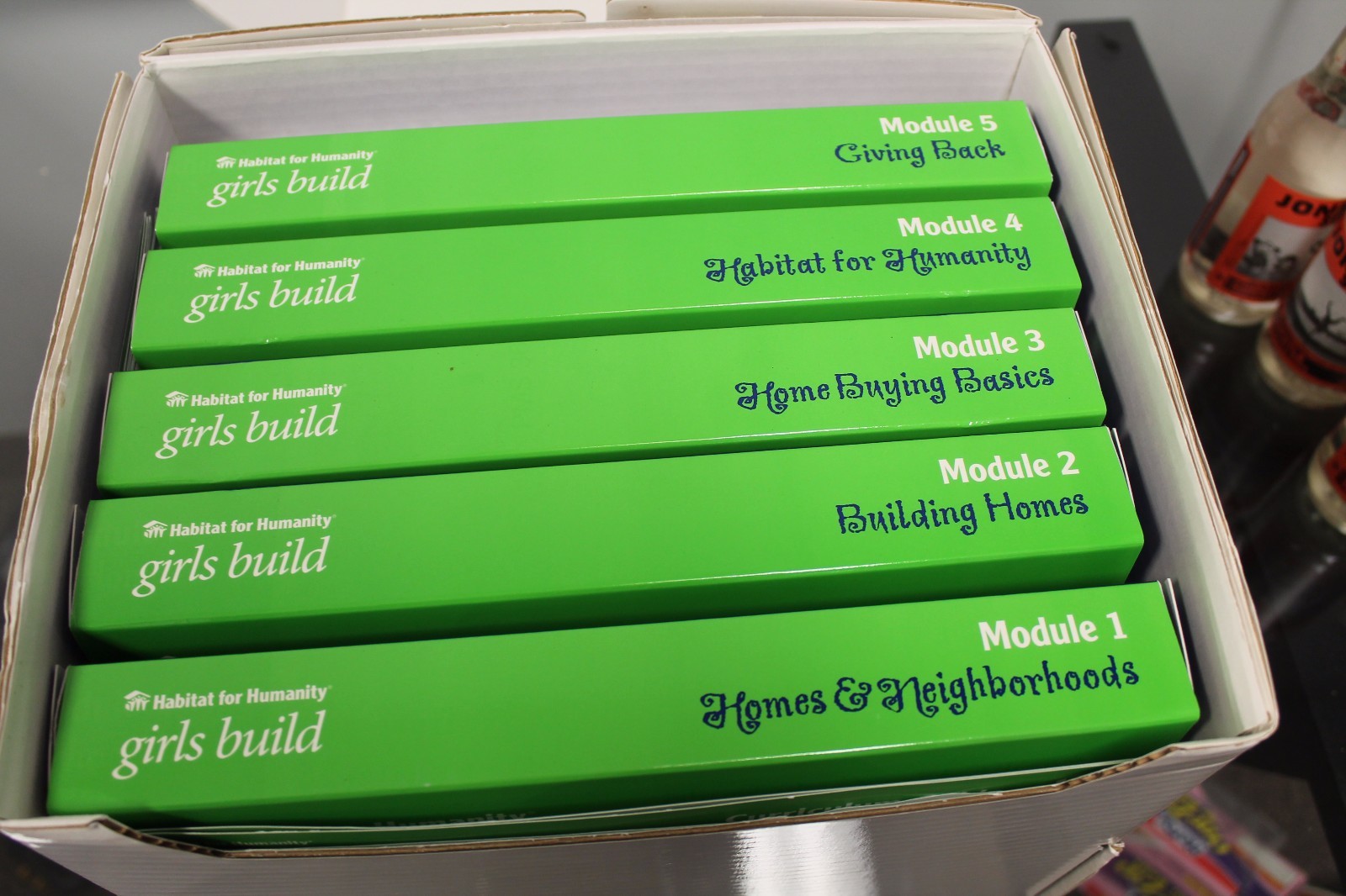 Habitat For Humanity Women Girl Build Kit Set Five Curriculum Modules Lowes