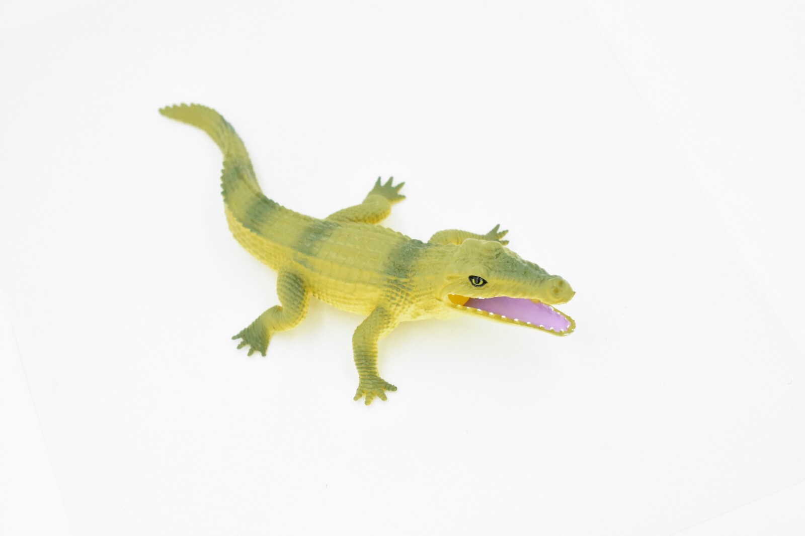 Crocodile, Alligator, Plastic Toy Reptile, Realistic Figure, Model, 7″ F8124