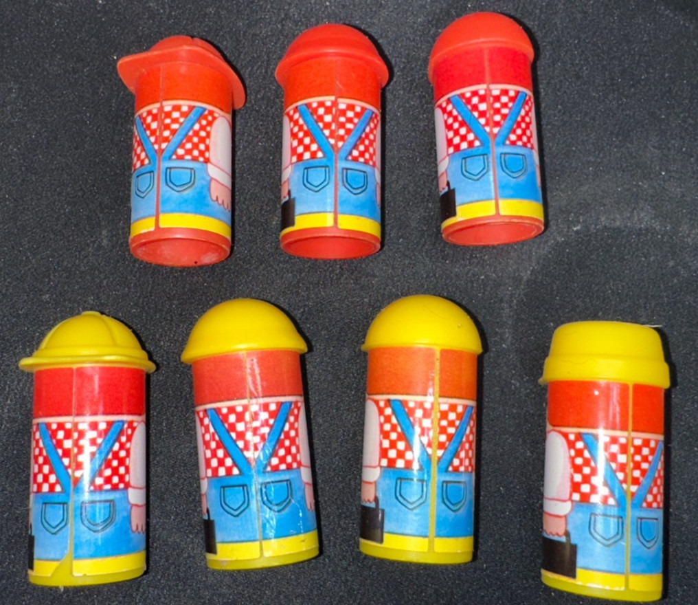 RARE VINTAGE CHICCO CONSTRUCTION CO.- A PRE-SCHOOL TOY-PREOWNED(READ DESC)